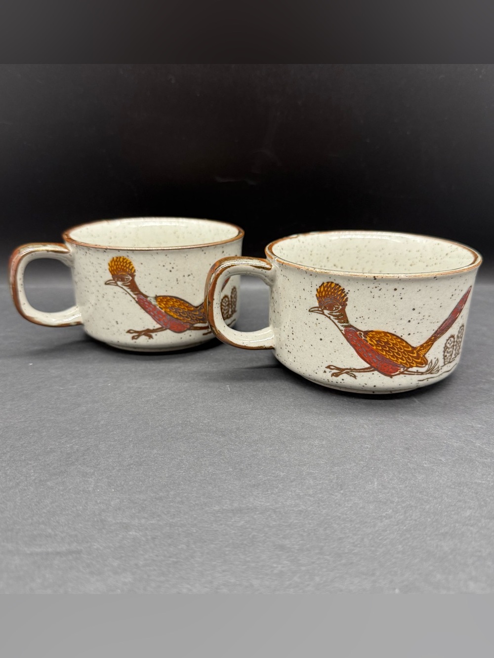 Vintage Otagiri Speckled Stoneware Roadrunner Soup Bowls Mugs Set Of 2